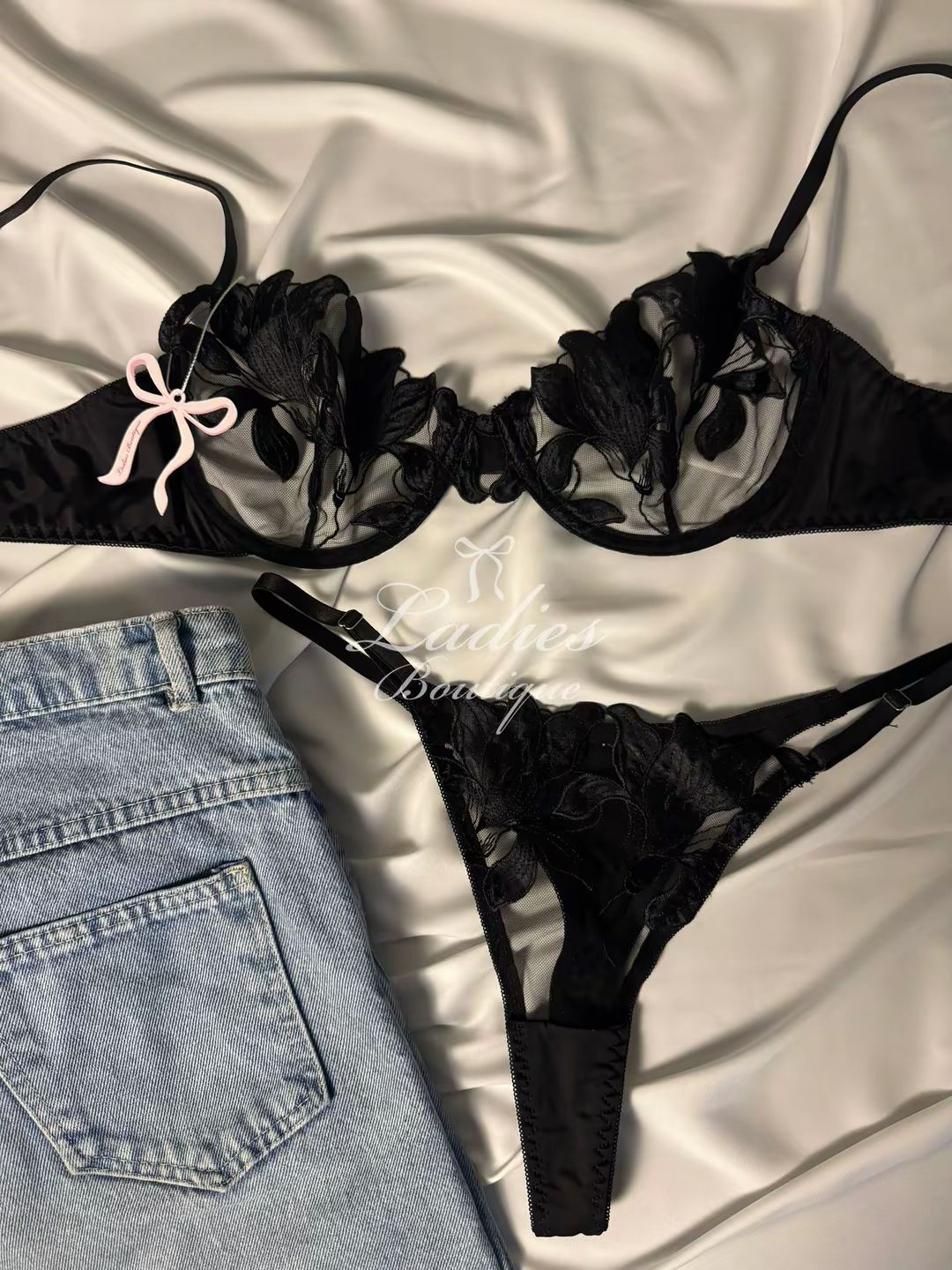 Midnight Tulip Set