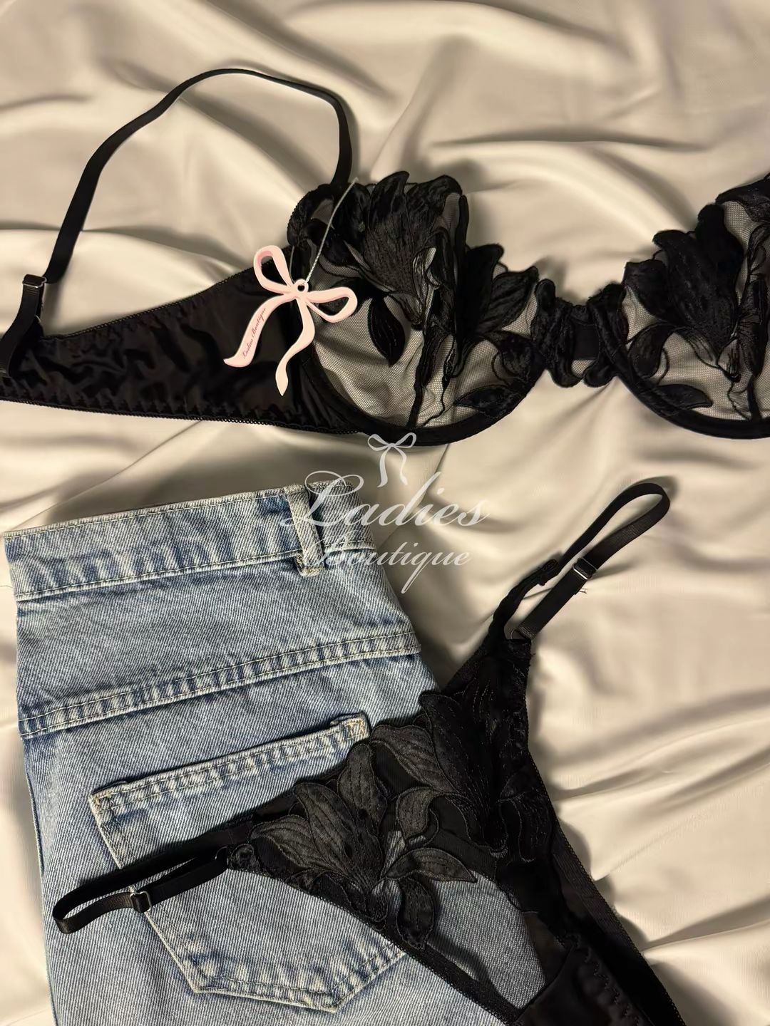 Midnight Tulip Set